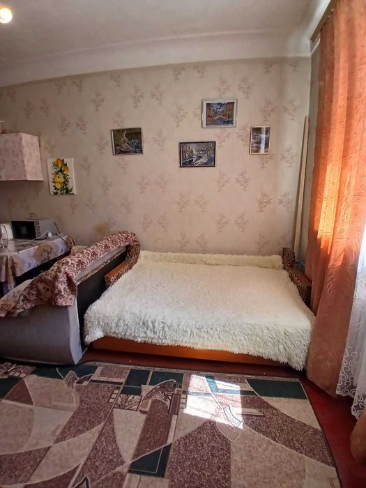 Продається кімната 21 кв.м.  метро Політехнічна  КПІ