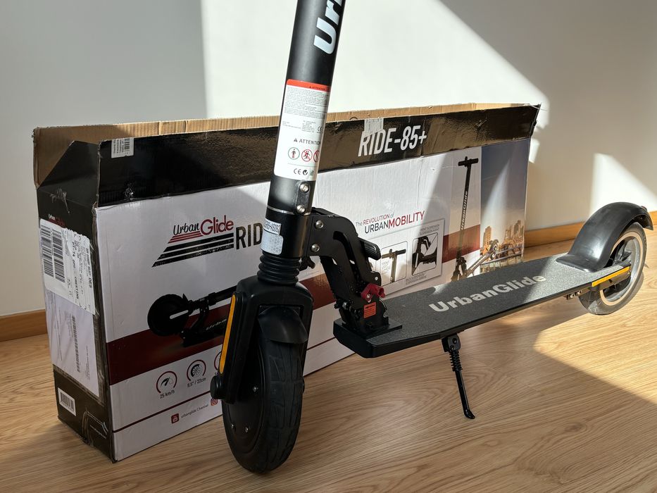 Trotinete Elétrica UrbanGlide Ride 85+ Preta