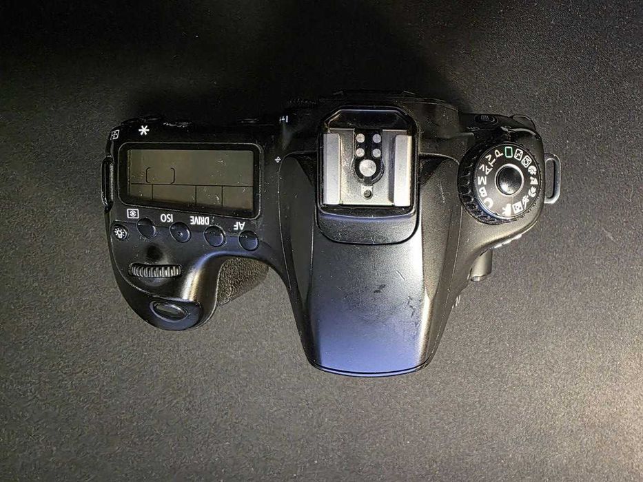 Câmera DSLR Canon EOS 60D
