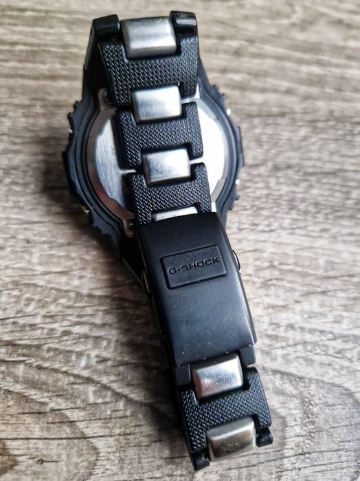 Casio G-SHOCK GW-M5600 GW-M5610