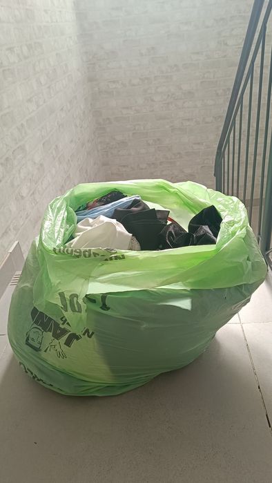 Paka ubrań damskich