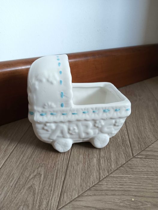 Wózek kołyska pojemnik ozdobny