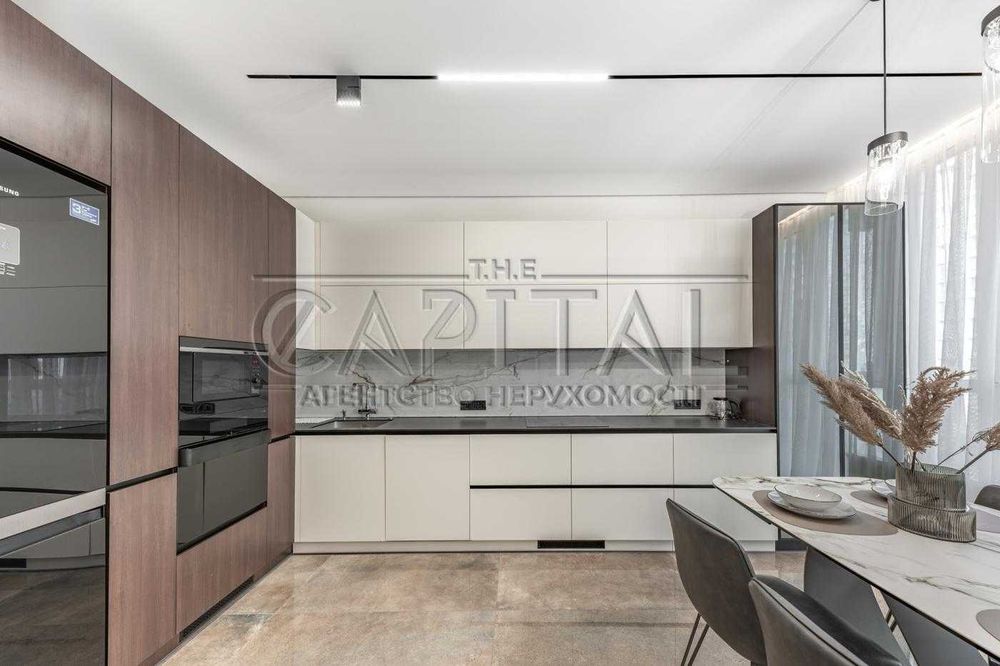 Квартира 80 м2 ремонтом. ЖК Новопечерські Липки. 8 поверх, генератор