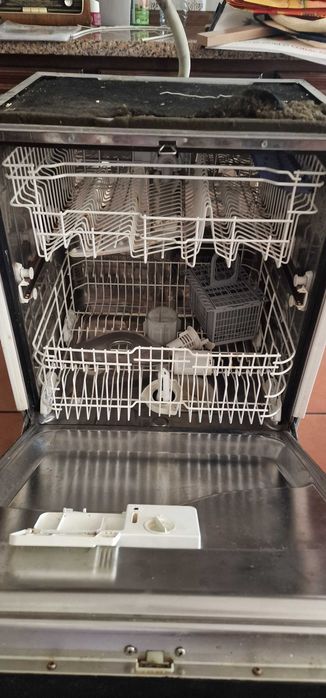 Máquina Lavar Loiça Ariston para peças