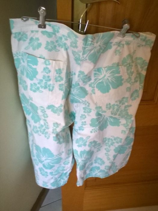 Calções modernos e confortáveis