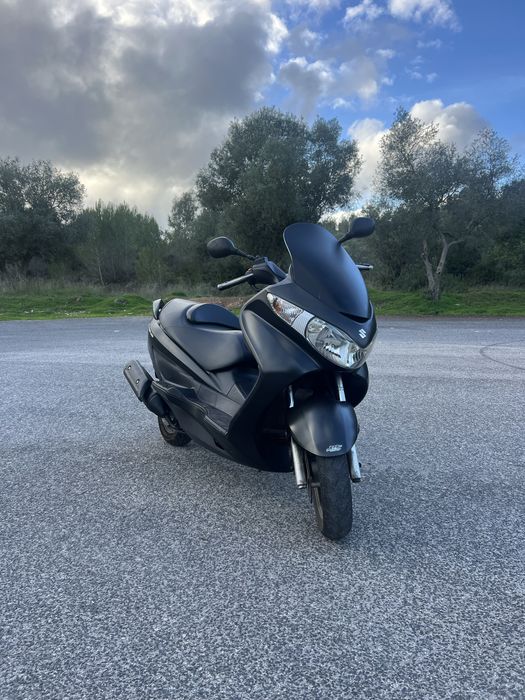 Suzuki burgman 125 [Scooter]