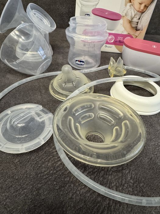 Молоковідсмоктувач електричний портативний Chicco