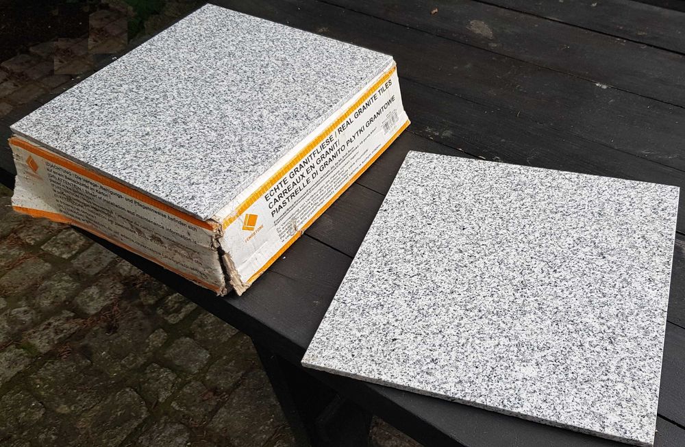 Płytki granitowe 30,5x30,5 polerowane NOWE