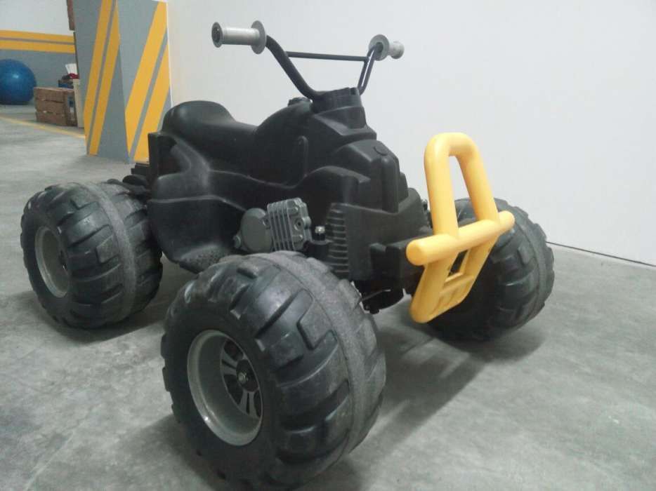 Moto 4 elétrica criança