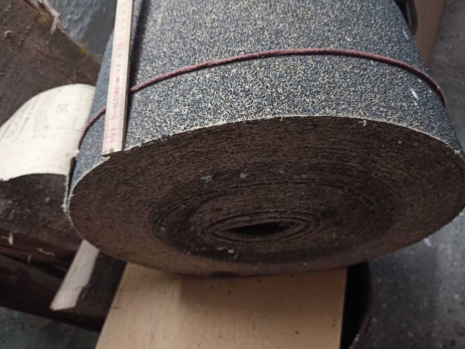 Papier ścierny do cykliniarki szer.200mm 45 m. bierzących grubisc 30.