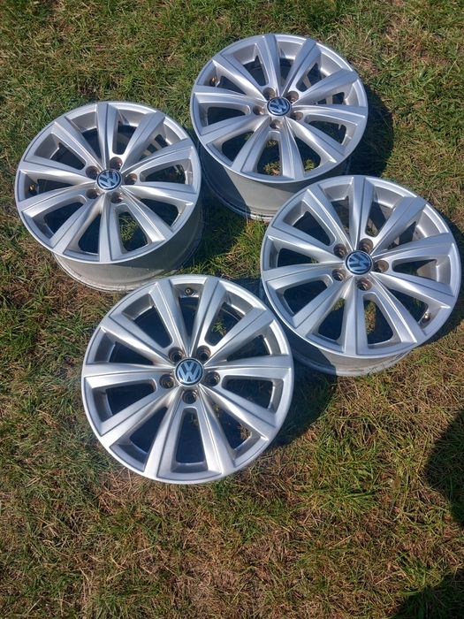 Originale felgi aluminiowe VW  r16