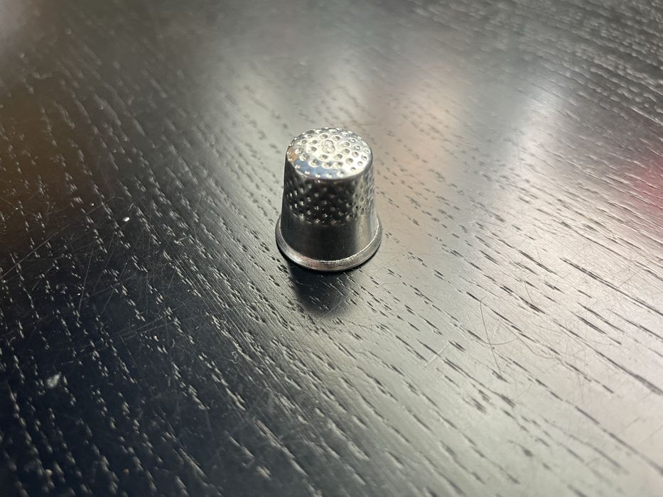 Naparstek srebrny nowy