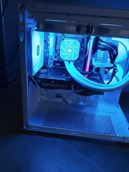 Poderoso pc gamer DDR5 com i5 13600kf e 5060ti