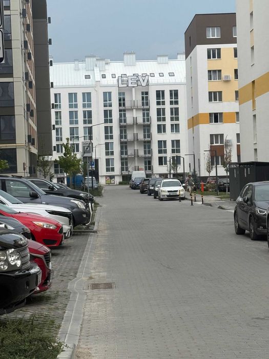 Пропоную в оренду комерційне приміщення в ЖК Компаньйон 2,  с. Сокільники