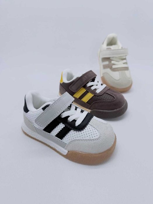 Взуття кросівки для хлопчиків