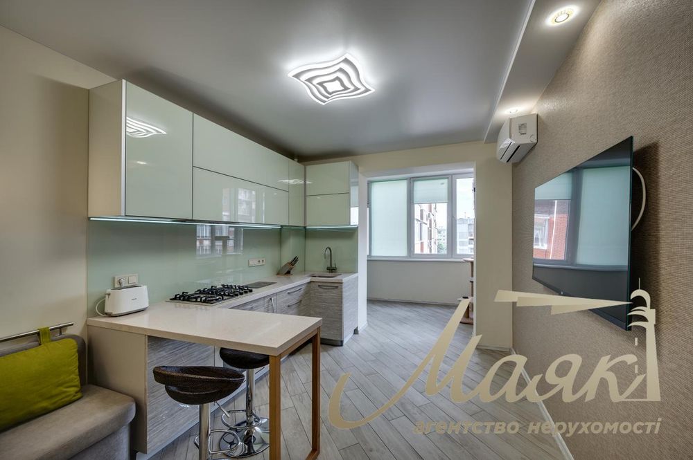 Продаж! квартира 80м2 ЖК "Олексндрівський 1"