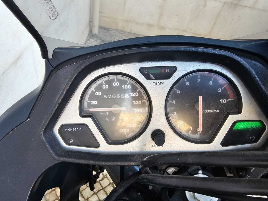 Yamaha XT660Z Tenere