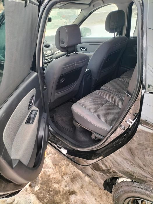 Renault grand scenic 3 1.6 dci 2011 року