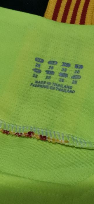 Футбольная обувь, футбольная форма