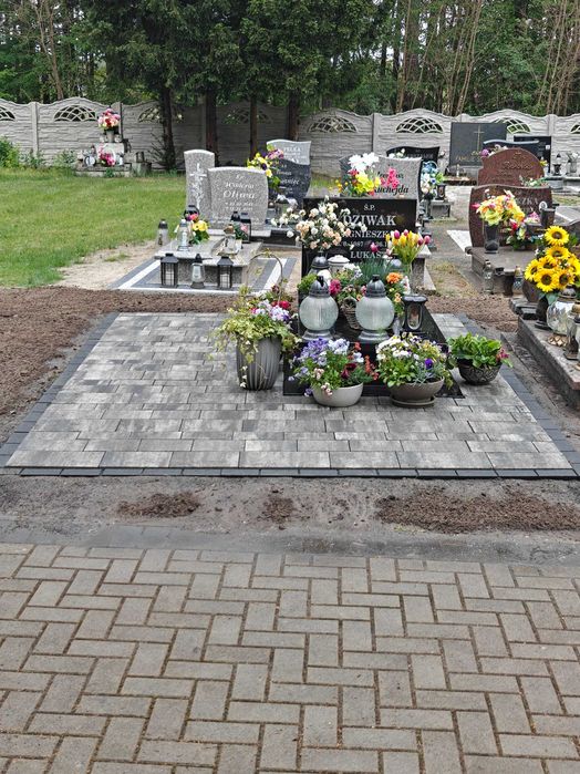 Usługi minikoparka