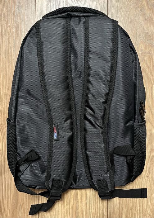 Plecak Miejski Czarny Na Laptopa Laptopowy 15,6 cala 23l Semi Line