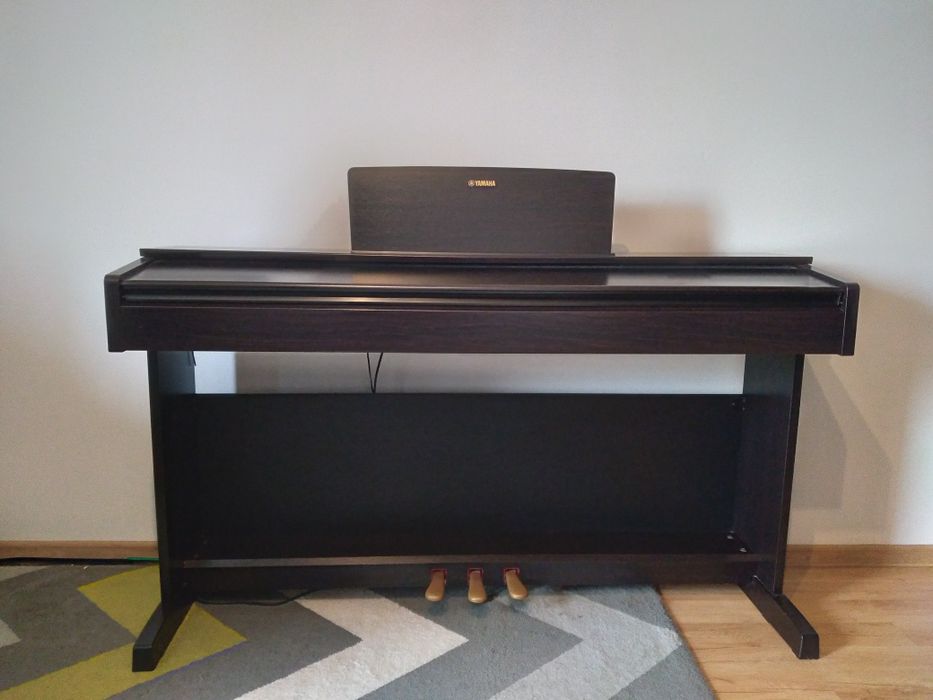 Sprzedam pianino YAMAHA AURIUS YDP 143-R