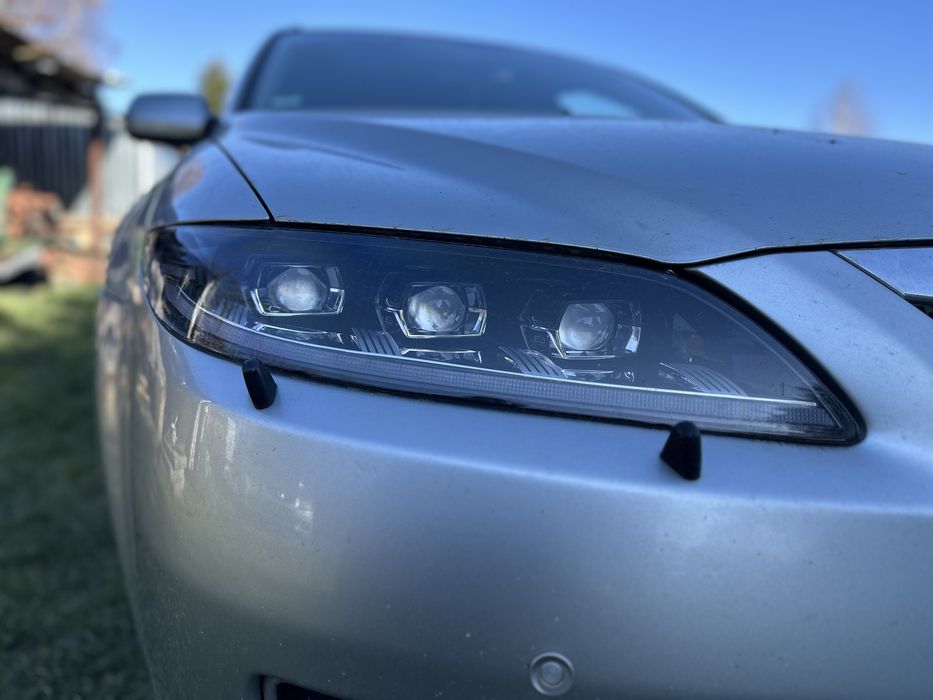 Mazda 6 gg /2.0 бензин / фари з Німеччини