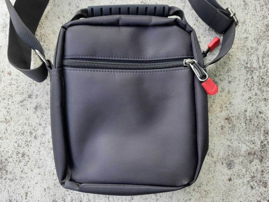 Мужская сумочка через плечо