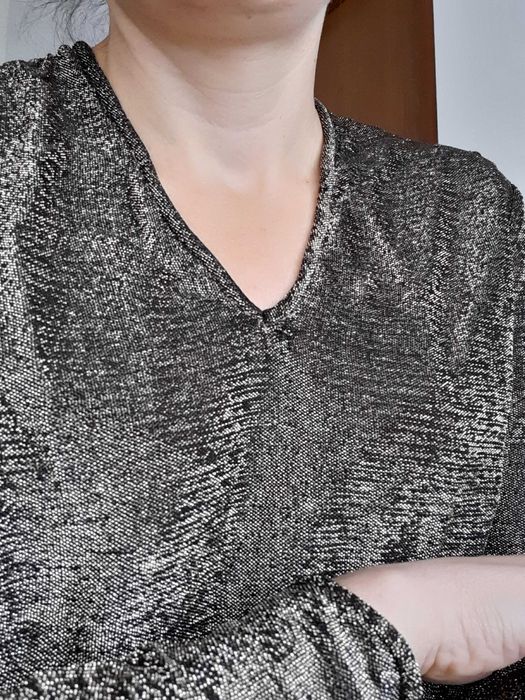 brokatowa bluzka długi rękaw