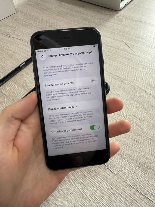 Ідеал Apple iPhone SE 3 2022 Black Neverlock магазин / гарантія