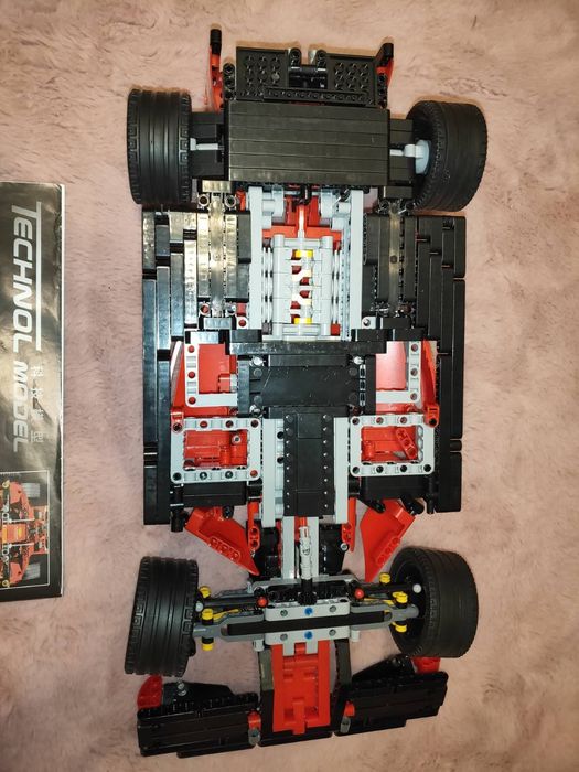 Klocki Bolid F1 SF90 kompatybilne z LEGO Technic