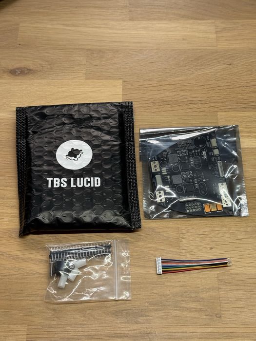 NOWA Płytka dystrybucji prądu TBS Lucid Wing PDB do samolotu RC FPV