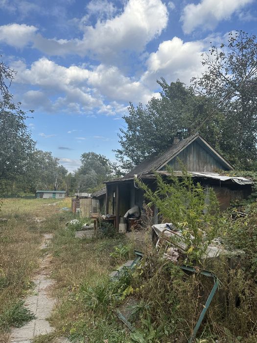 Терміновий продаж земельної ділянки 1 лінія річки Снов