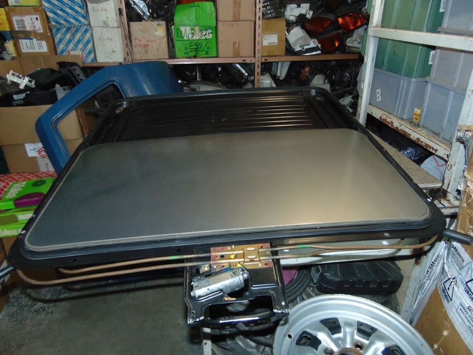 Saab 9000 Turbo teto abrir