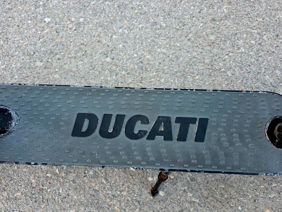Hulajnoga elektryczna Ducati pro 2 evo