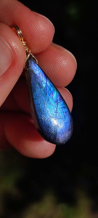 Labradoryt niebieski wisior wisiorek ochronny kryształ amulet