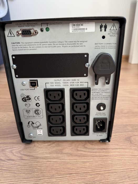 APC SmartUPS 1000 SUI1000L pełny sinus