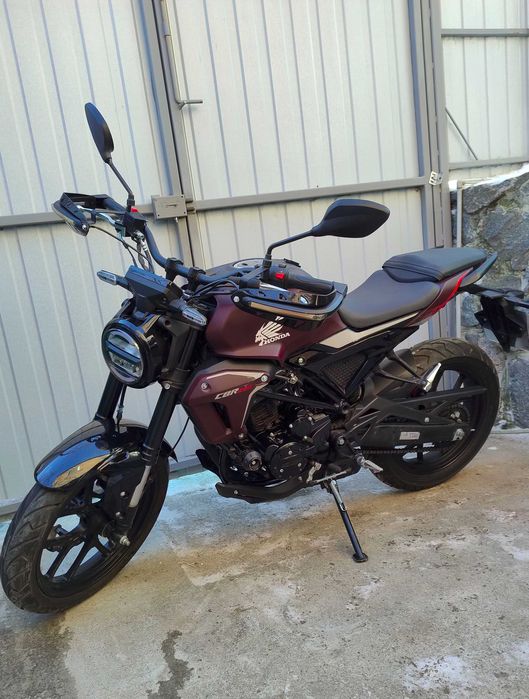Мотоцикл Naked Rider CB250R