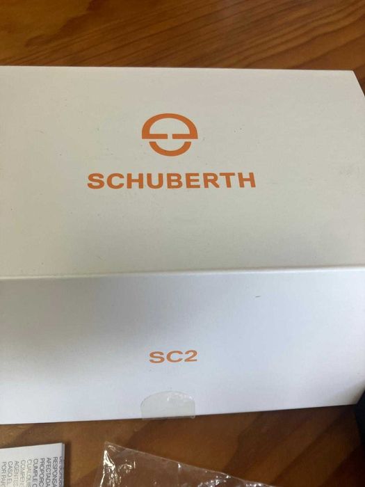 Vendo Auricular senna sc2 para schuberth c5 como novo.