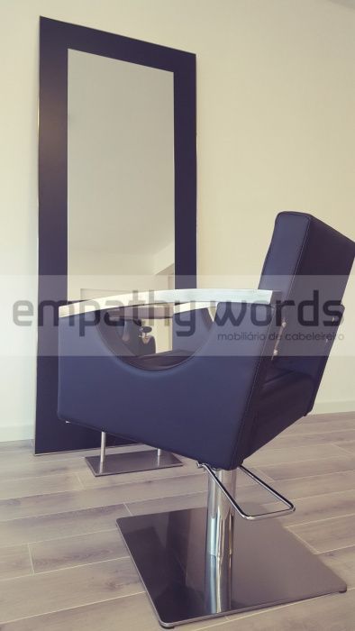 Cadeira Cabeleireiro Nova de Fábrica!!