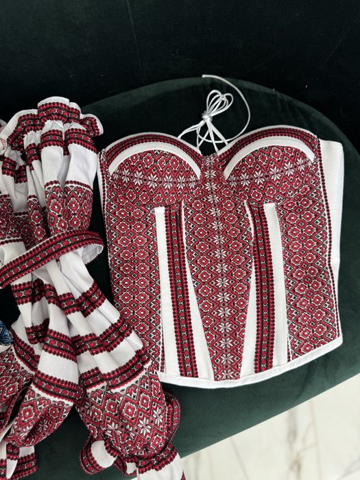 Корсет вишиванка