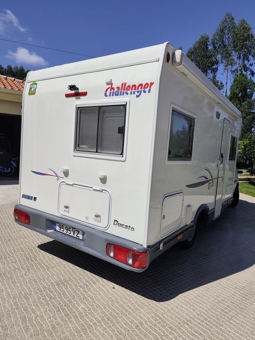 Autocaravana em ótimo estado