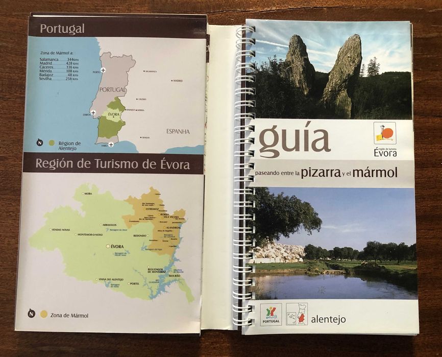 Guia (em espanhol) da região de Évora, Alentejo, com 12 percursos