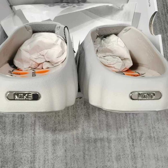 Nike Mind 001 Slide Mule Light Smoke Grey Rozmiar 43