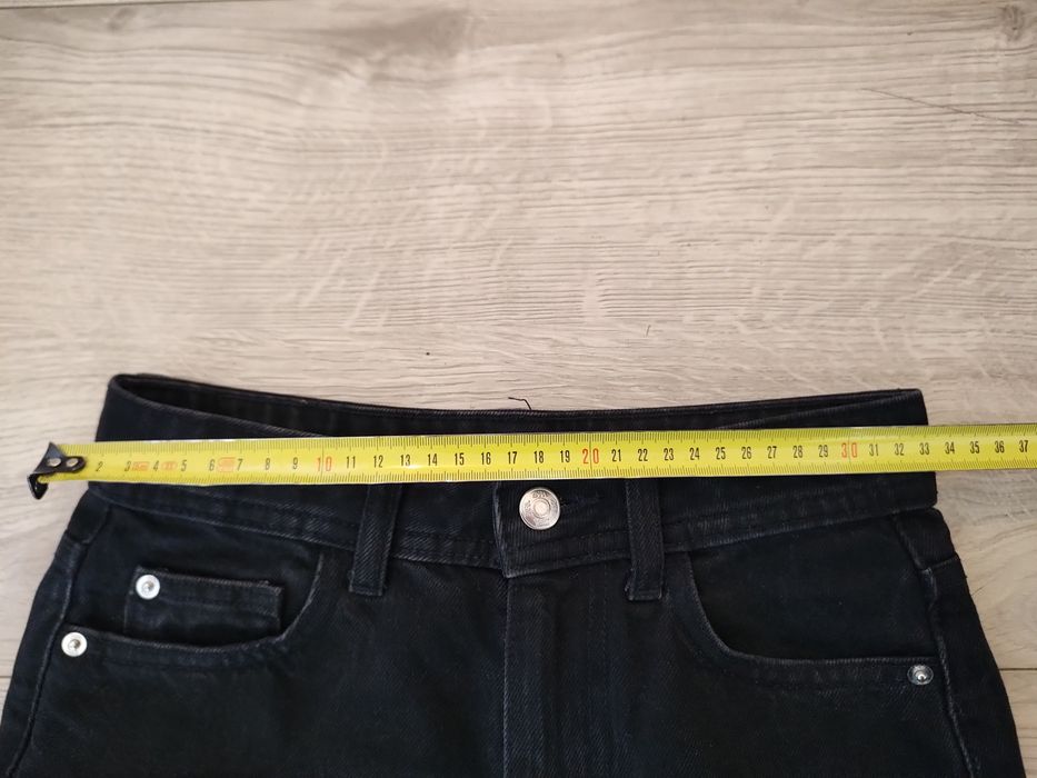 Spodnie Zara jeansy czarne 32, wysoki stan