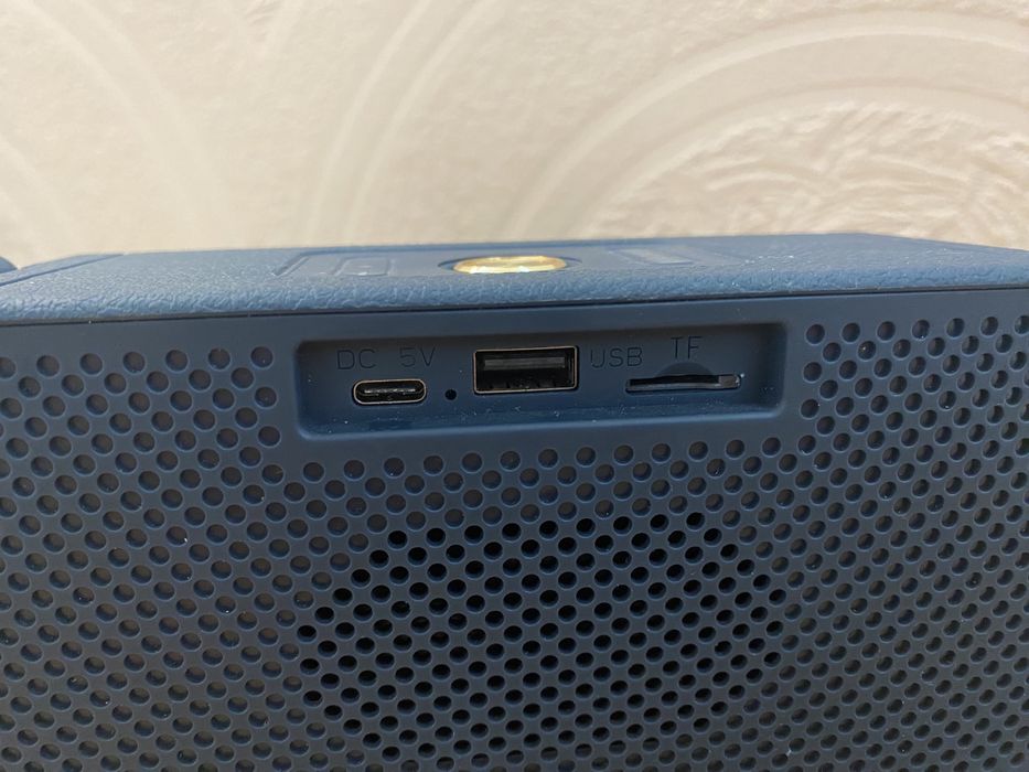 Портативна Bluetooth-колонка Middleton W3 9146 Синій