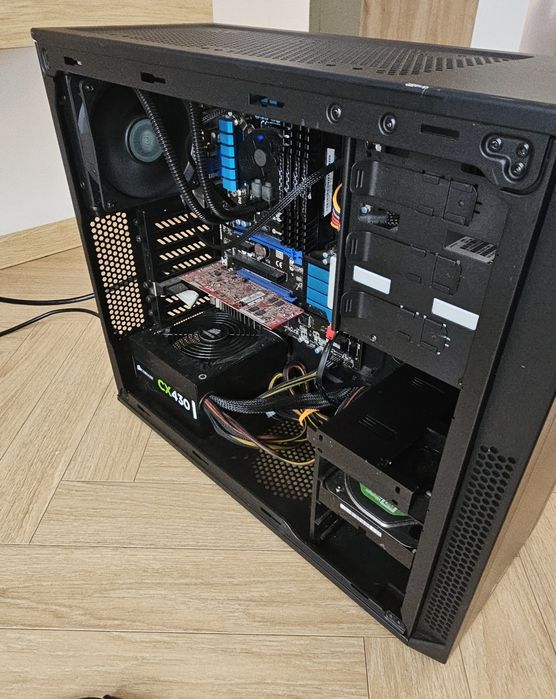 Komputer stacjonarny