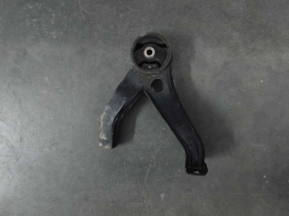 Подушка опора двигуна Mitsubishi Outlander XL Lancer X Citroen C-Crosser Peugeot 4007 07-14р.