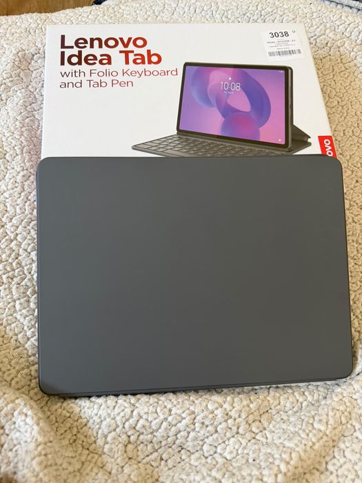 Tablet Lenovo Idea Tab + Teclado e Caneta (Como Novo)