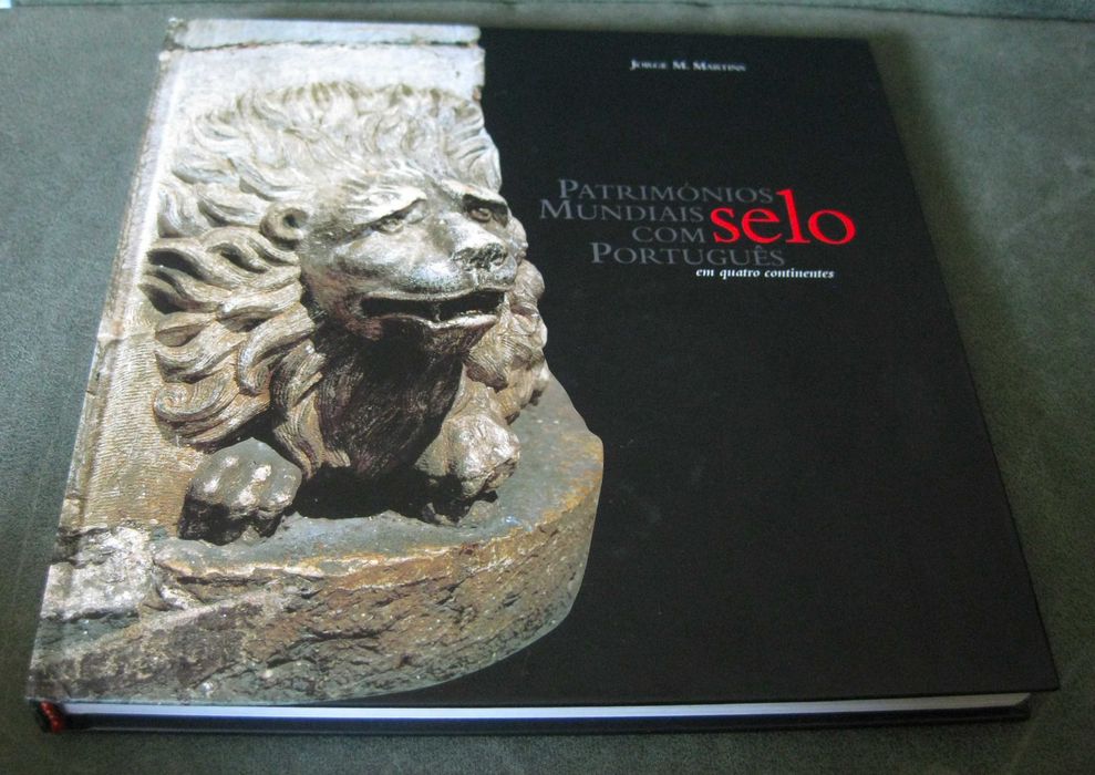 Livro «Patrimonios Mundias c/ Selo Português » CTT s/ Selos